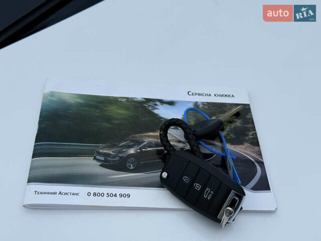 Белый Киа Rio X, объемом двигателя 1.6 л и пробегом 30 тыс. км за 15600 $, фото 31 на Automoto.ua