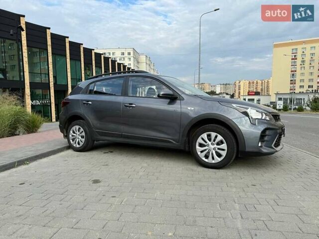 Сірий Кіа Rio X, об'ємом двигуна 1.59 л та пробігом 27 тис. км за 18500 $, фото 16 на Automoto.ua