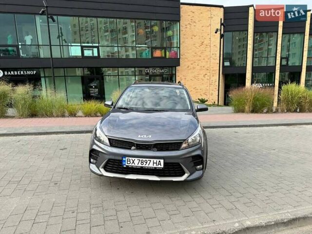 Сірий Кіа Rio X, об'ємом двигуна 1.59 л та пробігом 27 тис. км за 18500 $, фото 3 на Automoto.ua