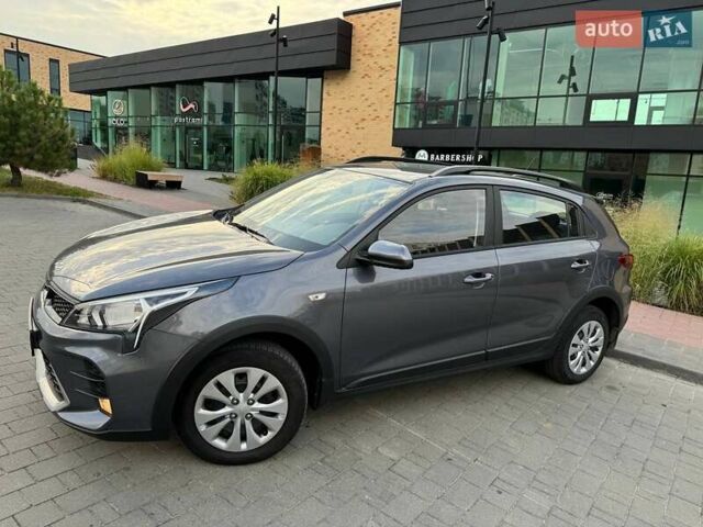 Сірий Кіа Rio X, об'ємом двигуна 1.59 л та пробігом 27 тис. км за 18500 $, фото 6 на Automoto.ua