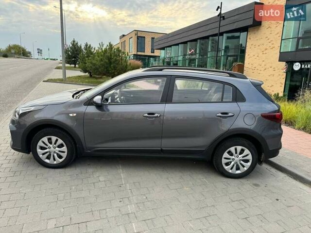 Сірий Кіа Rio X, об'ємом двигуна 1.59 л та пробігом 27 тис. км за 18500 $, фото 8 на Automoto.ua