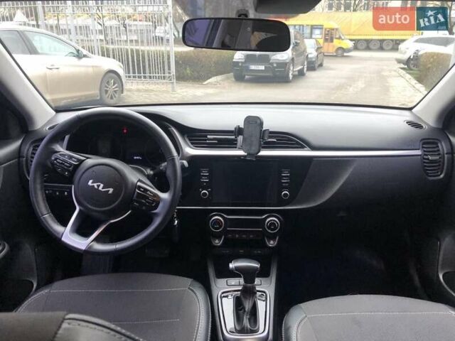 Серый Киа Rio X, объемом двигателя 1.59 л и пробегом 33 тыс. км за 16900 $, фото 10 на Automoto.ua