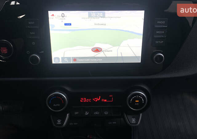 Синій Кіа Rio X, об'ємом двигуна 1.59 л та пробігом 20 тис. км за 19000 $, фото 18 на Automoto.ua
