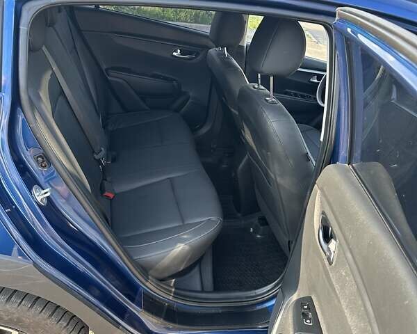 Синий Киа Rio X, объемом двигателя 1.59 л и пробегом 16 тыс. км за 18500 $, фото 14 на Automoto.ua