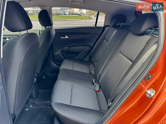 Киа Rio X 2021 в Киеве на Automoto.ua Оранжевый Киа Rio X, объемом двигателя 1.59 л и пробегом 55 тыс. км за 17800 $, фото 19 на Automoto.ua