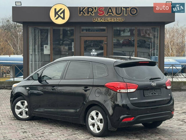 Черный Киа Rondo, объемом двигателя 2 л и пробегом 227 тыс. км за 10900 $, фото 6 на Automoto.ua