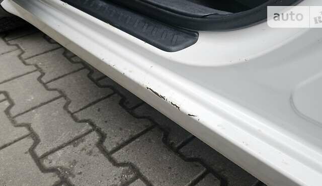 Киа Rondo, объемом двигателя 2 л и пробегом 147 тыс. км за 9500 $, фото 2 на Automoto.ua