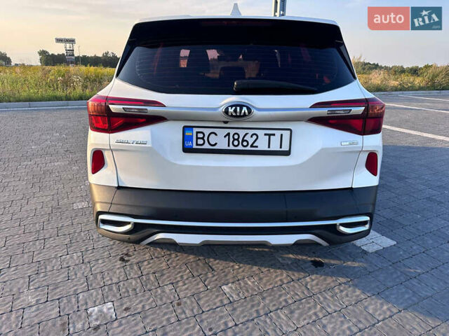 Білий Кіа Seltos, об'ємом двигуна 1.6 л та пробігом 154 тис. км за 19700 $, фото 9 на Automoto.ua