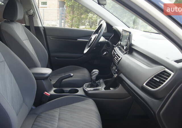 Белый Киа Seltos, объемом двигателя 1.98 л и пробегом 30 тыс. км за 17777 $, фото 29 на Automoto.ua