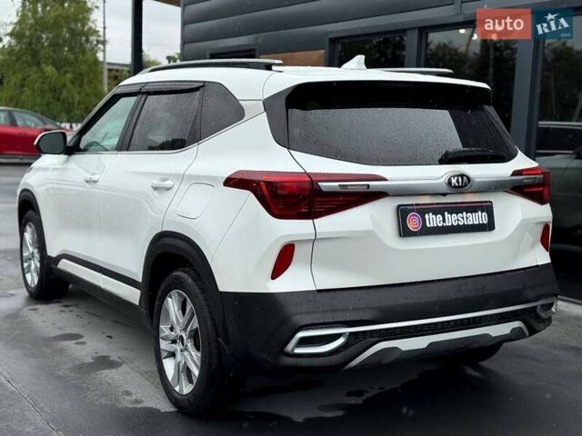 Белый Киа Seltos, объемом двигателя 2 л и пробегом 139 тыс. км за 17698 $, фото 12 на Automoto.ua