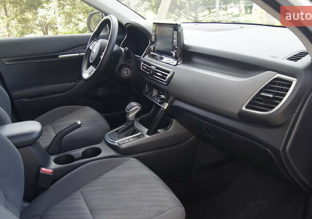 Белый Киа Seltos, объемом двигателя 1.98 л и пробегом 30 тыс. км за 17777 $, фото 19 на Automoto.ua