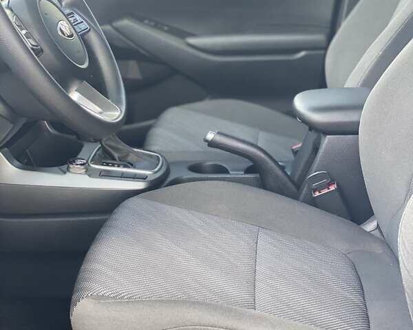 Белый Киа Seltos, объемом двигателя 1.98 л и пробегом 30 тыс. км за 18500 $, фото 17 на Automoto.ua