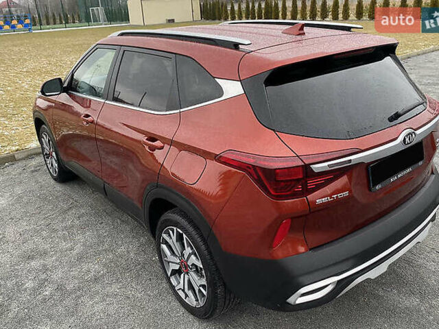 Червоний Кіа Seltos, об'ємом двигуна 1.59 л та пробігом 31 тис. км за 17800 $, фото 4 на Automoto.ua