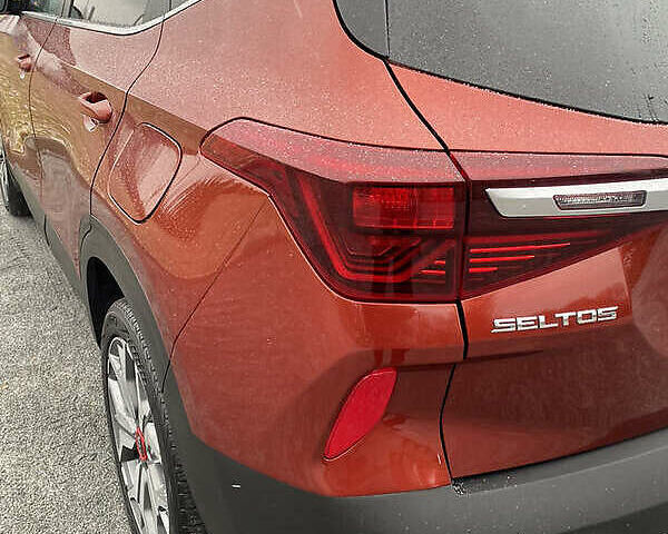 Червоний Кіа Seltos, об'ємом двигуна 1.59 л та пробігом 31 тис. км за 17800 $, фото 5 на Automoto.ua