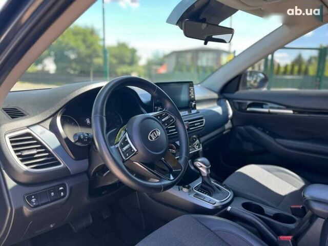 Киа Seltos, объемом двигателя 2 л и пробегом 96 тыс. км за 19800 $, фото 13 на Automoto.ua