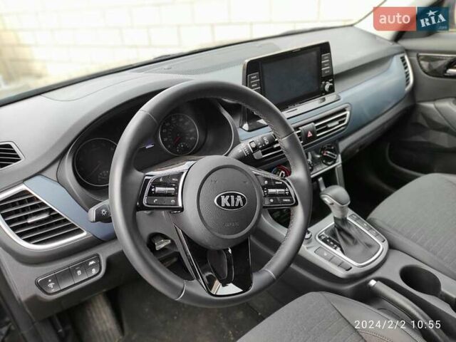 Серый Киа Seltos, объемом двигателя 1.59 л и пробегом 17 тыс. км за 21800 $, фото 8 на Automoto.ua