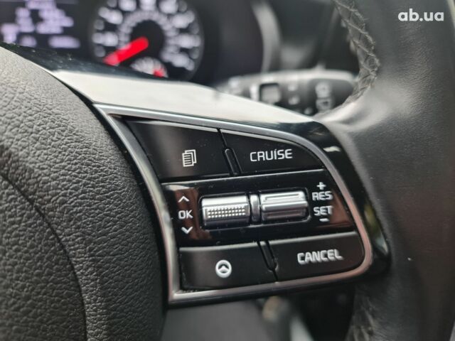 Серый Киа Seltos, объемом двигателя 2 л и пробегом 56 тыс. км за 16999 $, фото 17 на Automoto.ua