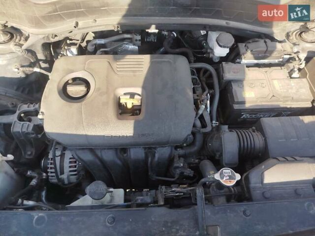 Сірий Кіа Seltos, об'ємом двигуна 2 л та пробігом 53 тис. км за 17900 $, фото 1 на Automoto.ua