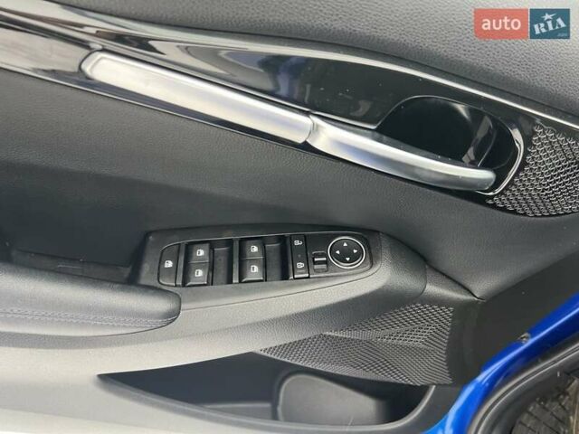 Синій Кіа Seltos, об'ємом двигуна 2 л та пробігом 57 тис. км за 17000 $, фото 7 на Automoto.ua