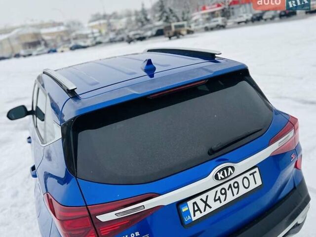 Синій Кіа Seltos, об'ємом двигуна 2 л та пробігом 57 тис. км за 17000 $, фото 10 на Automoto.ua