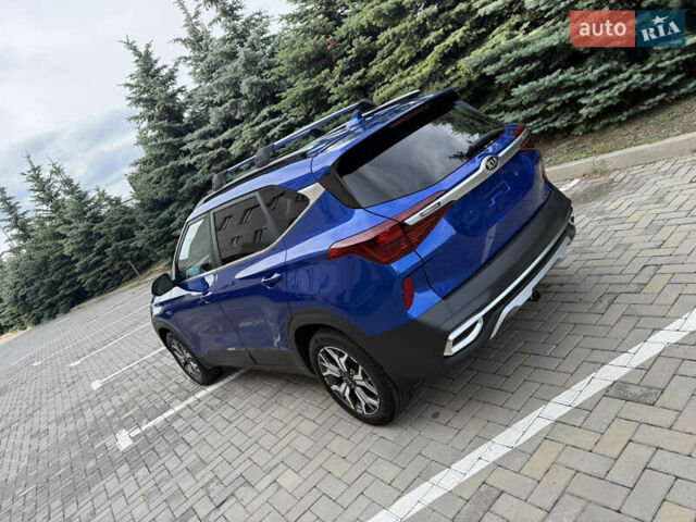 Синий Киа Seltos, объемом двигателя 2 л и пробегом 110 тыс. км за 18700 $, фото 30 на Automoto.ua