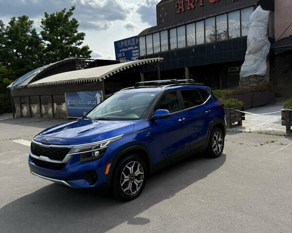 Синий Киа Seltos, объемом двигателя 2 л и пробегом 110 тыс. км за 18700 $, фото 68 на Automoto.ua