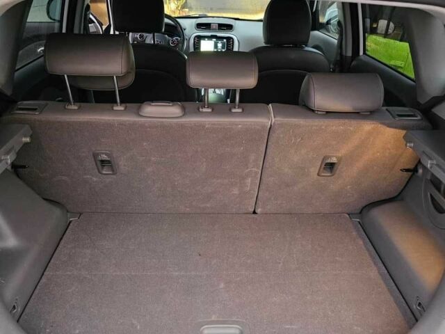 Білий Кіа Soul, об'ємом двигуна 0 л та пробігом 59 тис. км за 7300 $, фото 5 на Automoto.ua