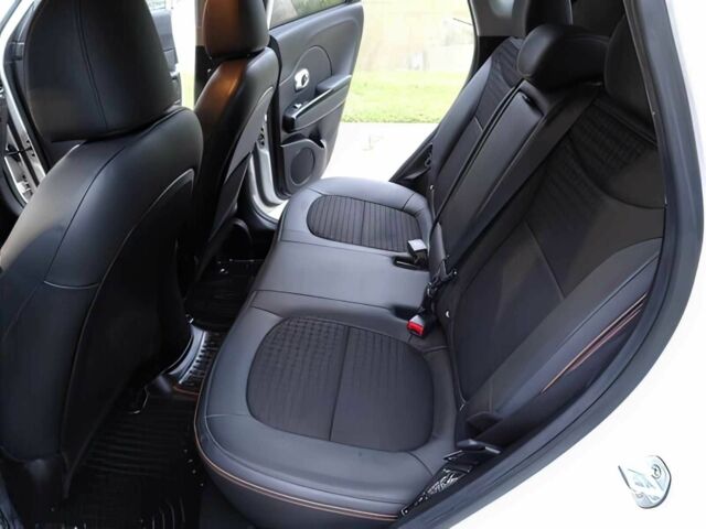 Білий Кіа Soul, об'ємом двигуна 1.6 л та пробігом 48 тис. км за 6000 $, фото 11 на Automoto.ua