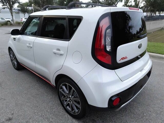 Білий Кіа Soul, об'ємом двигуна 1.6 л та пробігом 48 тис. км за 6000 $, фото 6 на Automoto.ua