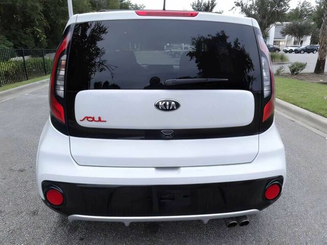 Білий Кіа Soul, об'ємом двигуна 1.6 л та пробігом 48 тис. км за 6000 $, фото 5 на Automoto.ua