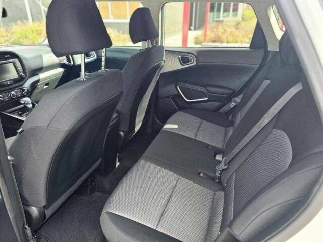 Белый Киа Soul, объемом двигателя 2 л и пробегом 39 тыс. км за 6300 $, фото 13 на Automoto.ua