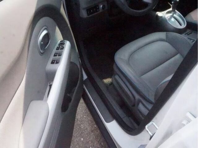 Белый Киа Soul, объемом двигателя 0 л и пробегом 35 тыс. км за 4500 $, фото 3 на Automoto.ua