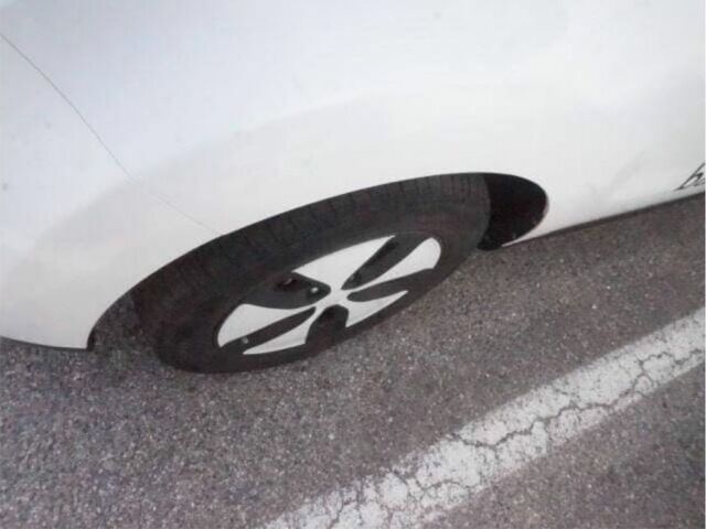 Белый Киа Soul, объемом двигателя 0 л и пробегом 35 тыс. км за 4500 $, фото 4 на Automoto.ua