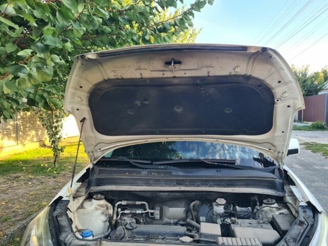 Білий Кіа Soul, об'ємом двигуна 1.6 л та пробігом 173 тис. км за 7350 $, фото 21 на Automoto.ua