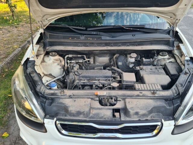 Білий Кіа Soul, об'ємом двигуна 1.6 л та пробігом 173 тис. км за 7350 $, фото 20 на Automoto.ua