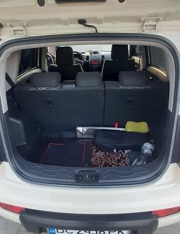 Кіа Soul 2009 у Львові на Automoto.ua Білий Кіа Soul, об'ємом двигуна 1.6 л та пробігом 203 тис. км за 6000 $, фото 16 на Automoto.ua