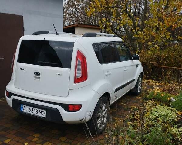 Білий Кіа Soul, об'ємом двигуна 1.6 л та пробігом 192 тис. км за 8300 $, фото 3 на Automoto.ua