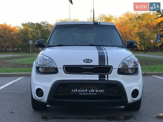 Белый Киа Soul, объемом двигателя 2 л и пробегом 229 тыс. км за 7999 $, фото 1 на Automoto.ua