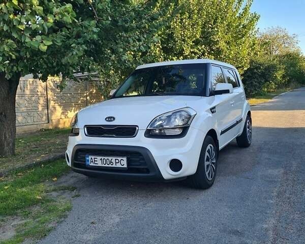 Білий Кіа Soul, об'ємом двигуна 1.6 л та пробігом 173 тис. км за 7350 $, фото 6 на Automoto.ua