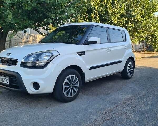 Білий Кіа Soul, об'ємом двигуна 1.6 л та пробігом 173 тис. км за 7350 $, фото 7 на Automoto.ua