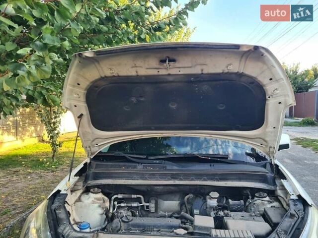 Білий Кіа Soul, об'ємом двигуна 1.6 л та пробігом 173 тис. км за 7350 $, фото 20 на Automoto.ua
