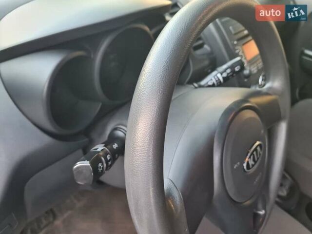 Білий Кіа Soul, об'ємом двигуна 1.6 л та пробігом 173 тис. км за 7350 $, фото 9 на Automoto.ua