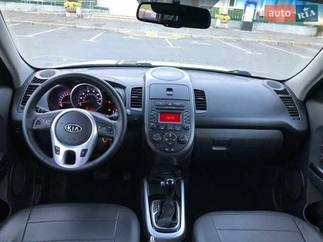 Белый Киа Soul, объемом двигателя 2 л и пробегом 229 тыс. км за 7999 $, фото 10 на Automoto.ua