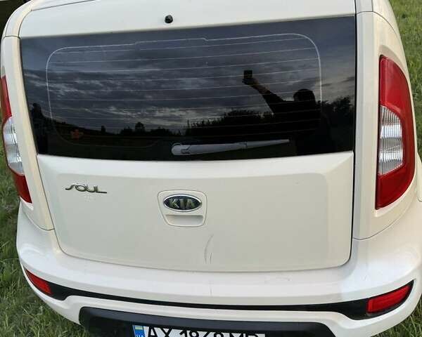 Білий Кіа Soul, об'ємом двигуна 1.6 л та пробігом 114 тис. км за 5700 $, фото 6 на Automoto.ua
