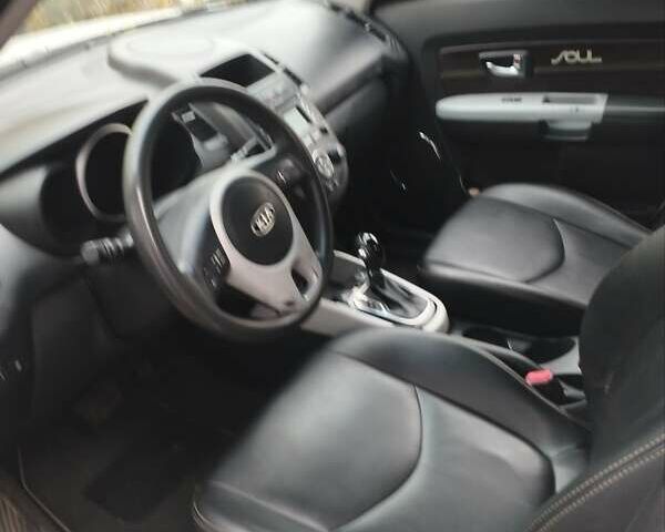 Білий Кіа Soul, об'ємом двигуна 1.6 л та пробігом 192 тис. км за 8300 $, фото 16 на Automoto.ua