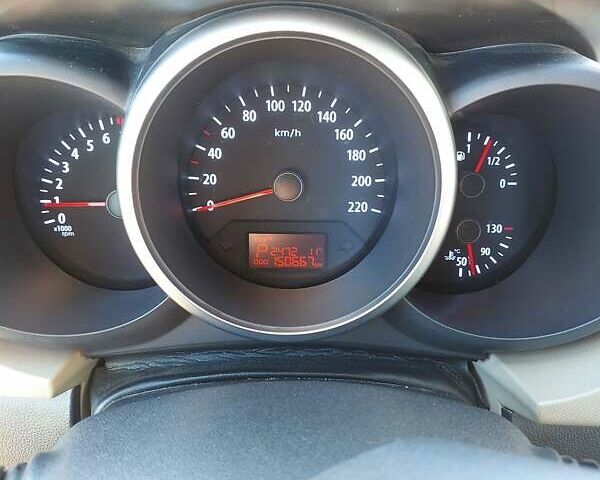 Белый Киа Soul, объемом двигателя 1.6 л и пробегом 150 тыс. км за 9500 $, фото 14 на Automoto.ua