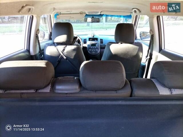 Белый Киа Soul, объемом двигателя 1.59 л и пробегом 128 тыс. км за 7200 $, фото 7 на Automoto.ua