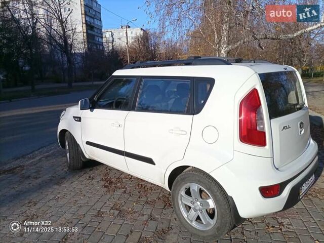 Белый Киа Soul, объемом двигателя 1.59 л и пробегом 128 тыс. км за 7200 $, фото 8 на Automoto.ua