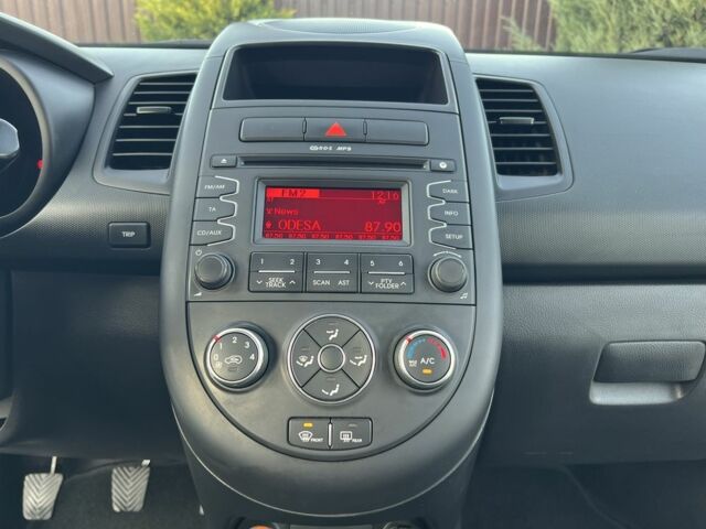 Білий Кіа Soul, об'ємом двигуна 1.6 л та пробігом 95 тис. км за 9700 $, фото 9 на Automoto.ua