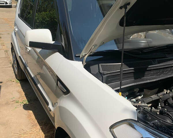 Білий Кіа Soul, об'ємом двигуна 1.59 л та пробігом 95 тис. км за 8100 $, фото 4 на Automoto.ua